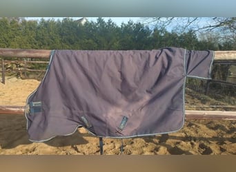 Outdoordecke von Horseware 145 250g