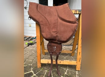 Barefoot  "Ride-on-Pad" Physio braun