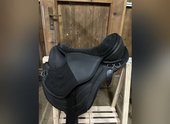 Barefoot Sattel justadjust