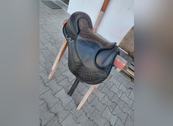 Baumloser sattel zu verkaufen