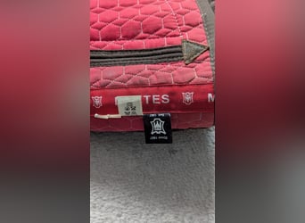 Schöner Baumloser Sattel von Deuber & Partner