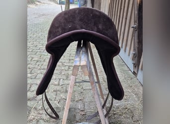 Signum Pad Dressage in Schoko, größe L zu verkaufen