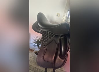 16,5“ Dressursattel 16,5“ Dressursattel