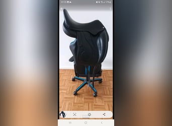 Antares Dressursattel 17,5 Zoll 31cm kammerweite