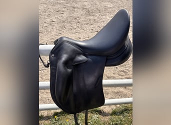 Childéric Dressursattel 17,5 Zoll