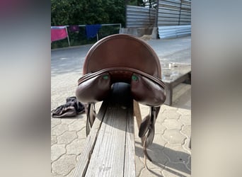 Cobra Dressursattel 18 Zoll braun
