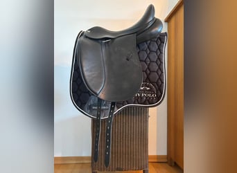 Dressursattel Bagual Cueca 17,5 Zoll