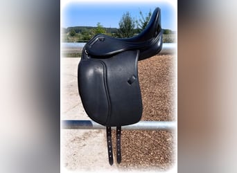 Dressursattel Deuber Leonhard Classic Dressage – 17 Zoll – kaum genutzt – Topzustand