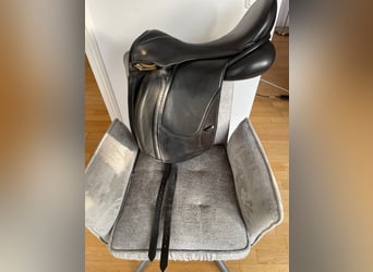 Dressursattel Fichtbauer Tentazione 18 Zoll schwarz