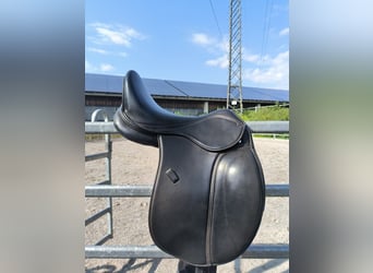 Dressursattel, reitsattel