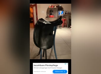 Edler Stübben DressurSattel 18 Zoll Top Zustand 