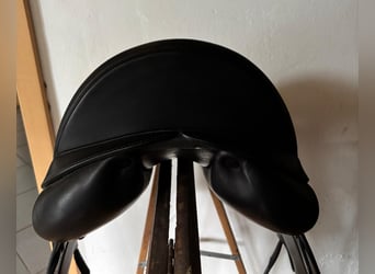 Equipe Dressursattel Emporio Mono 17” M+1 – top Zustand
