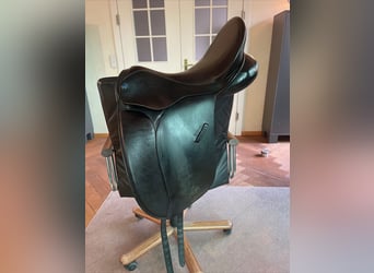 Euroriding Diamant Dressursattel 17,5 Zoll