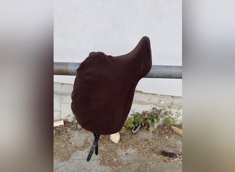 Komplett neuer 3S Dressursattel 17' Modell St Florian