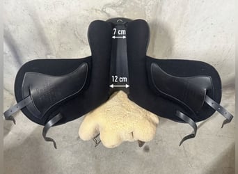 Luxus Freizeitsattel für breite Pferde — Einzelstück! — 17,5 / 18“ 43 cm KW 36, Probeversand