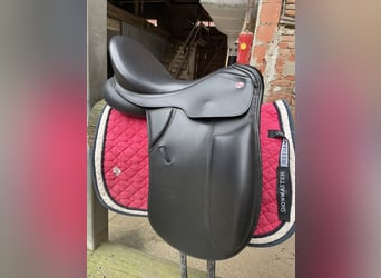 Neuwertigen Dressursattel von Kieffer!