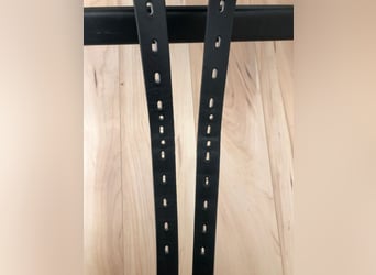 Neuwertiger Cobra Dressursattel 17,5'