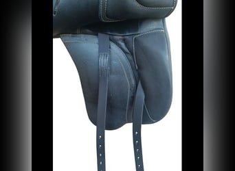 Paso Doble Hakan Alp Dressursattel Working Equitation 17,5 Zoll weite Kammer NP 4000€