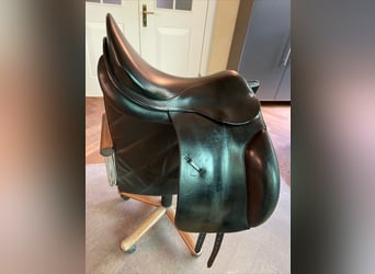 Röösli Dressur Sattel 18 Zoll