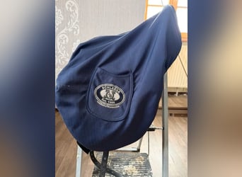 Schleese Nina Dressursattel, 1 Jahr alt, top Zustand 17,5