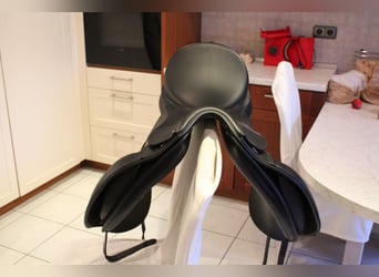 Tekna Dressursattel