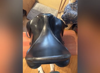 Verkaufe Dressursattel Hemano