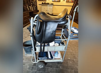 Wenig gebrauchter Hennig Maßsattel – Dressursattel ASP (2024)