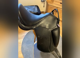 Dressursattel 