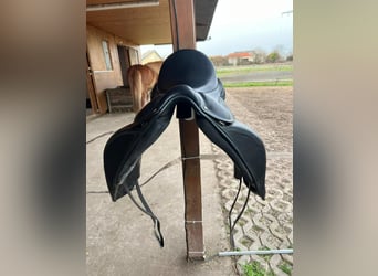 Blómatún Eldgæes 18 Zoll Latex Islandpferdesattel