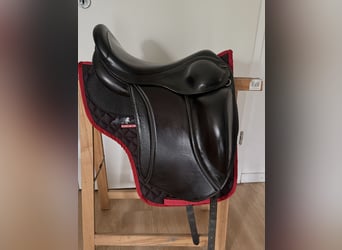 EQUES CHAMPION Sattel Isländer Top Zustand!