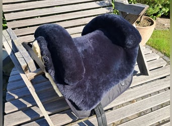 Christ Lammfellsattel, "Bareback Iberica Plus", neuwertig 