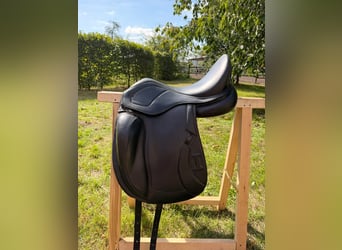 Ikonic Dressursattel 16,5 Zoll
