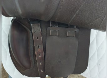 Springsattel 14,5 Equipe Rarity Grip Kissenlänge 38 cm Ponysattel TOP ZUSTAND