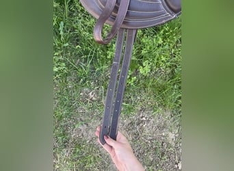 Verkaufe meinen tollen Springsattel!!