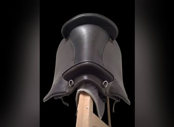 Hidalgo Valencia Spezial – Hochwertiger Sattel mit Lederbaum in Top-Zustand!