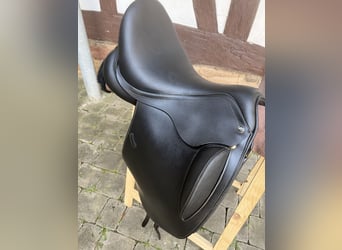 Iberischer Dressursattel - Latido der Firma Cordis (18 Zoll)