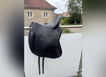 Iberosattel Dressage 3000 schwarz