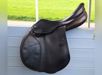 Amerigo Vega Springsattel 17``