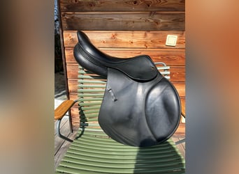 Cobra Springsattel schwarz 17,5 Zoll in sehr gutem Zustand