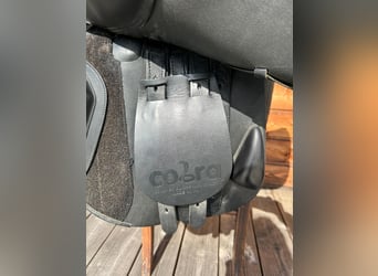 Cobra Springsattel schwarz 17,5 Zoll in sehr gutem Zustand