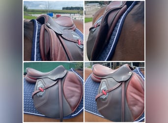 CWD 2G Carbon Sattel Springen