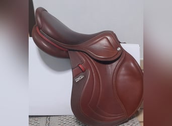 CWD Springsattel braun - nur 6 Monate genutzt