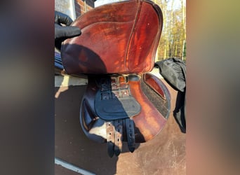 Equiline Elite Springsattel