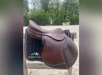 Equiline Springsattel `Major`