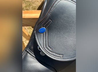 Euroriding / Prestige Emilio Doubliert Springsattel 17/33 neu