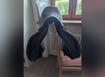 Iconic Sattel mit sehr weichem Leder in Größe 18