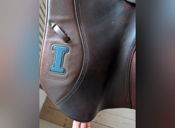 Iconic Sattel mit sehr weichem Leder in Größe 18