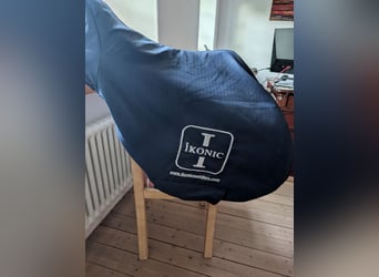 Iconic Sattel mit sehr weichem Leder in Größe 18