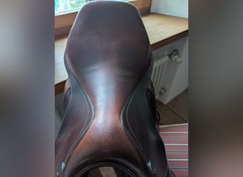 Ionic Springsattel 18 mit sehr weichem Leder in einem tollen Farbton
