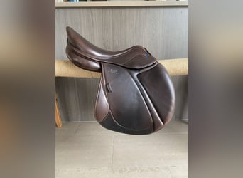Jumping saddle Stuebben Aviator